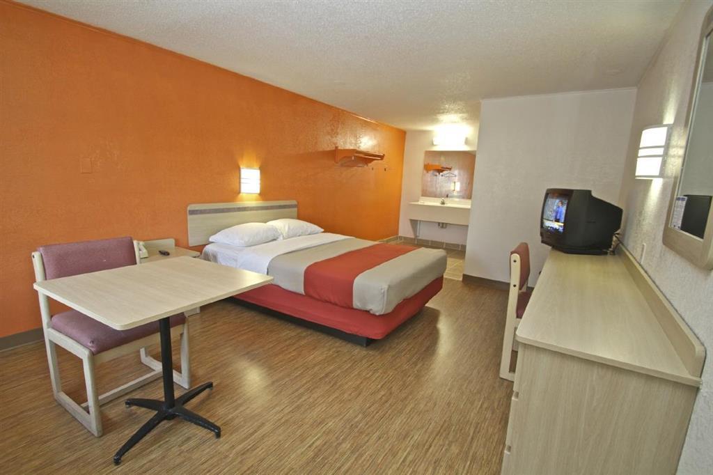 Motel 6 Kalamazoo Habitación foto